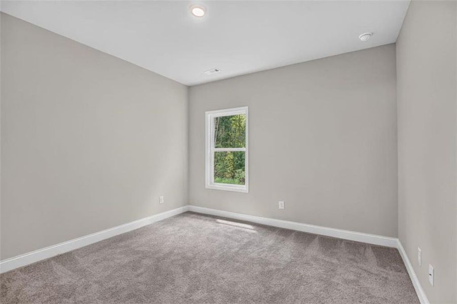 Spacious, unfurnished interior of a new home in , Winston (Image 18).