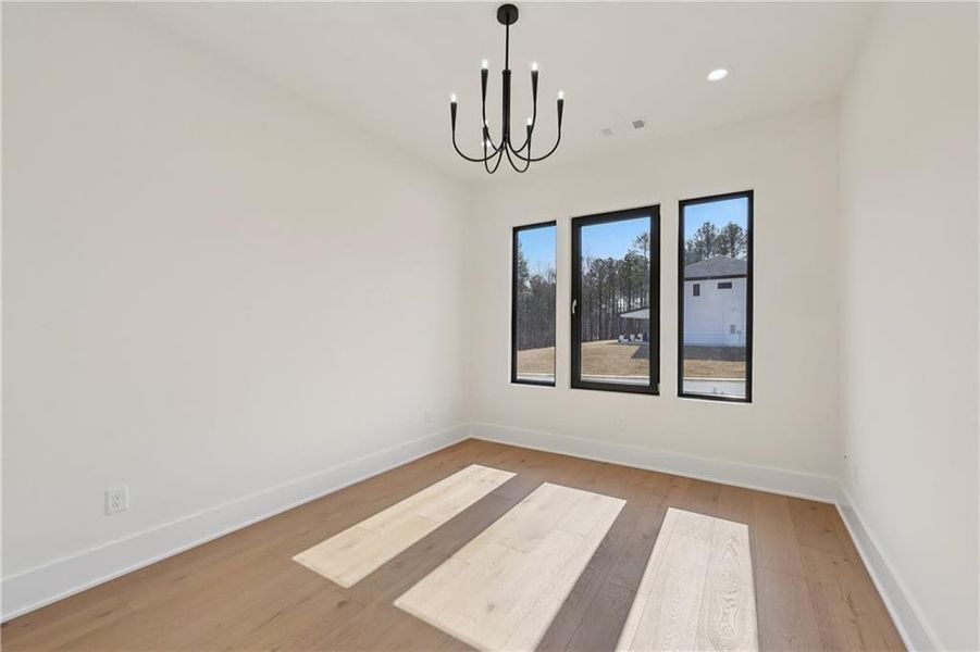 Spacious, unfurnished interior of a new home in , Auburn (Image 43).