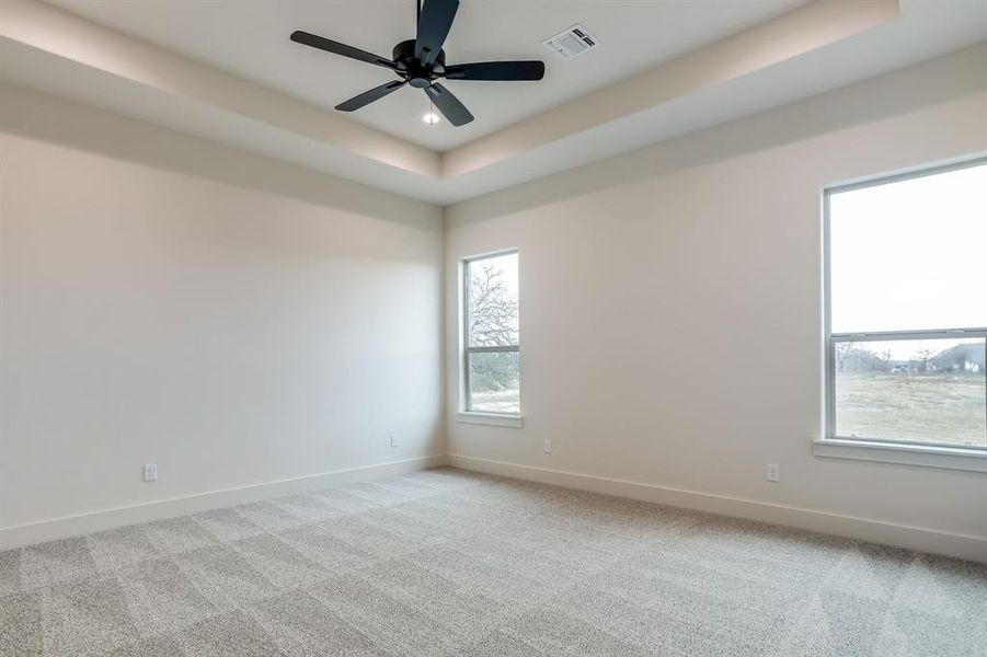 Spacious, unfurnished interior of a new home in Prairie Winds Estates, Poolville (Image 20). Spacious, unfurnished interior of a new home in Prairie Winds Estates, Poolville (Image 20).