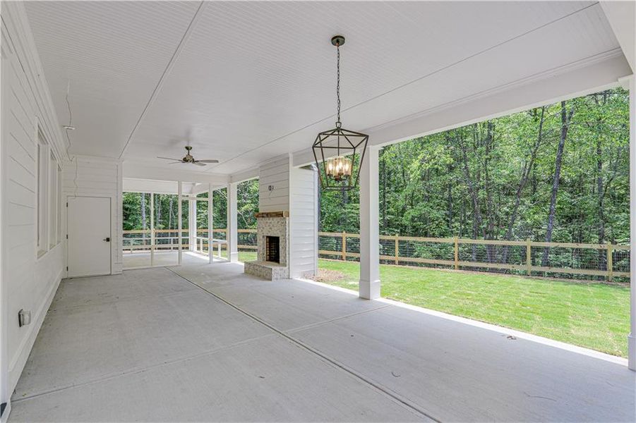 Image 40 of a home in .