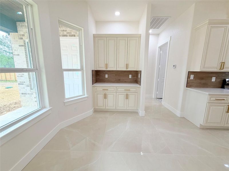 Spacious, unfurnished interior of a new home in , Dayton (Image 30). Spacious, unfurnished interior of a new home in , Dayton (Image 30).