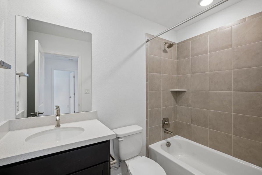 Furnished interior view inside a new home in Lisso, Pflugerville (Image 15).