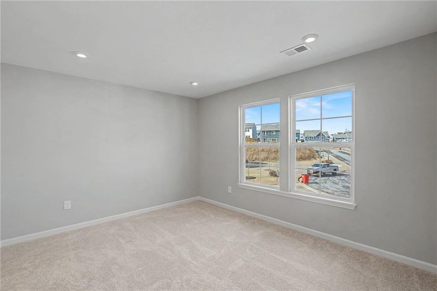 Spacious, unfurnished interior of a new home in Crossvine Estates, Braselton (Image 24).