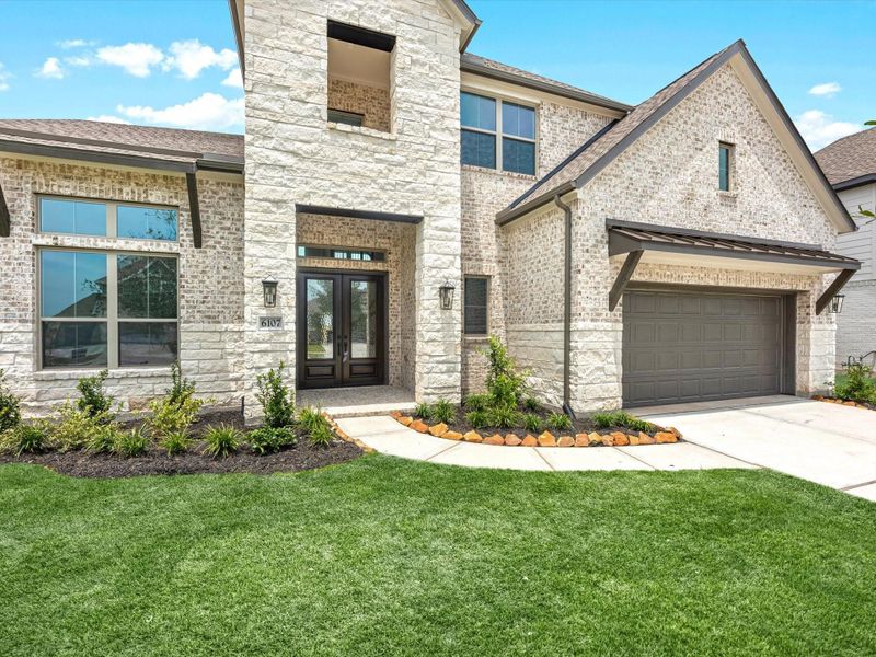 Green grass added to enhance photo. Green grass added to enhance photo.