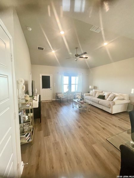 Furnished interior view inside a new home in Park Place, New Braunfels (Image 11). Furnished interior view inside a new home in Park Place, New Braunfels (Image 11).