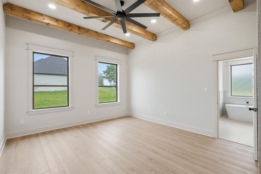 Spacious, unfurnished interior of a new home in , Lindale (Image 30).