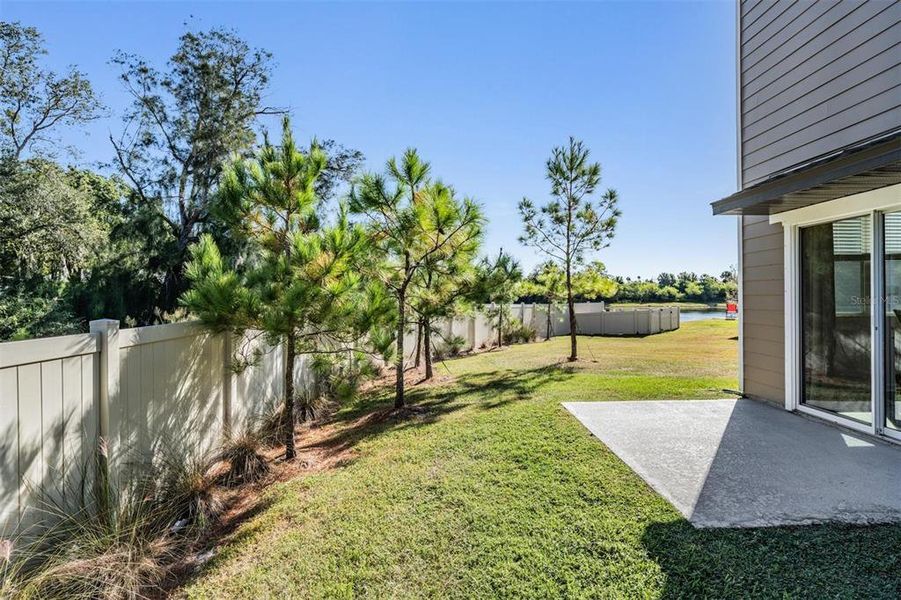 Exterior details and patio area of a home in Dug Creek, Gibsonton (Image 23). Exterior details and patio area of a home in Dug Creek, Gibsonton (Image 23).