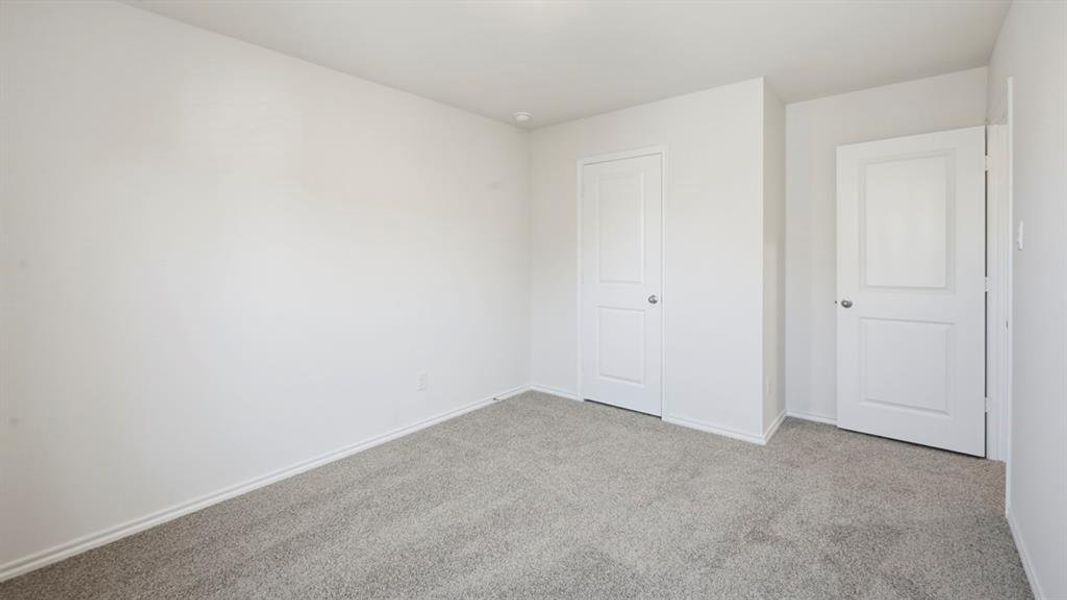 Spacious, unfurnished interior of a new home in Arbor Trails South, Princeton (Image 33).