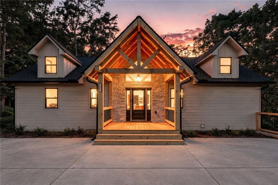 Image 37 of a home in .
