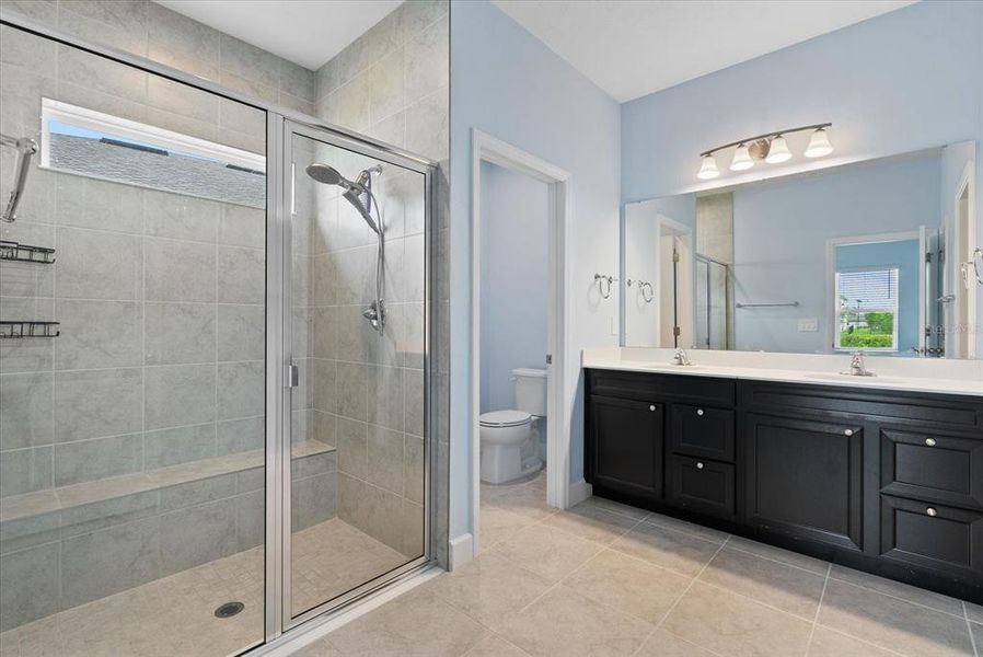 Furnished interior view inside a new home in , Port Charlotte (Image 28).