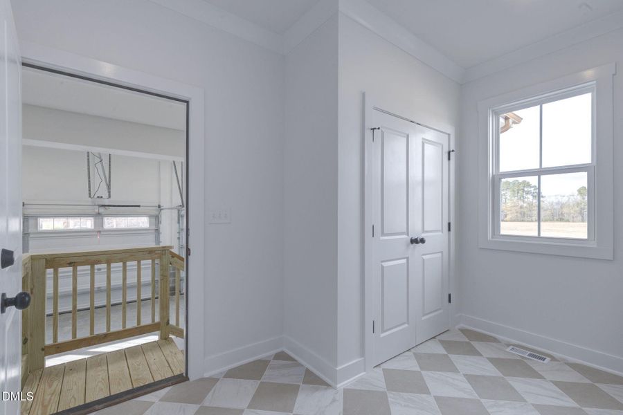 81-web-or-mls-Roombiance81