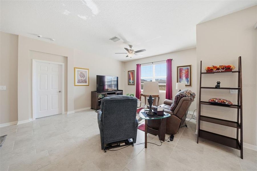 Furnished interior view inside a new home in Avalon West, Spring Hill (Image 8). Furnished interior view inside a new home in Avalon West, Spring Hill (Image 8).