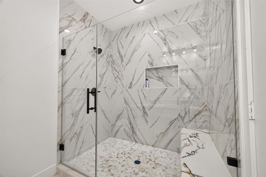 Second full bathroom for bedroom 3 and 4
