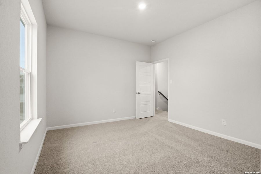 Spacious, unfurnished interior of a new home in Katzer Ranch, Converse (Image 16).