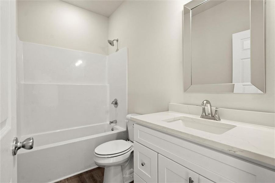 Furnished interior view inside a new home in , Gainesville (Image 11).