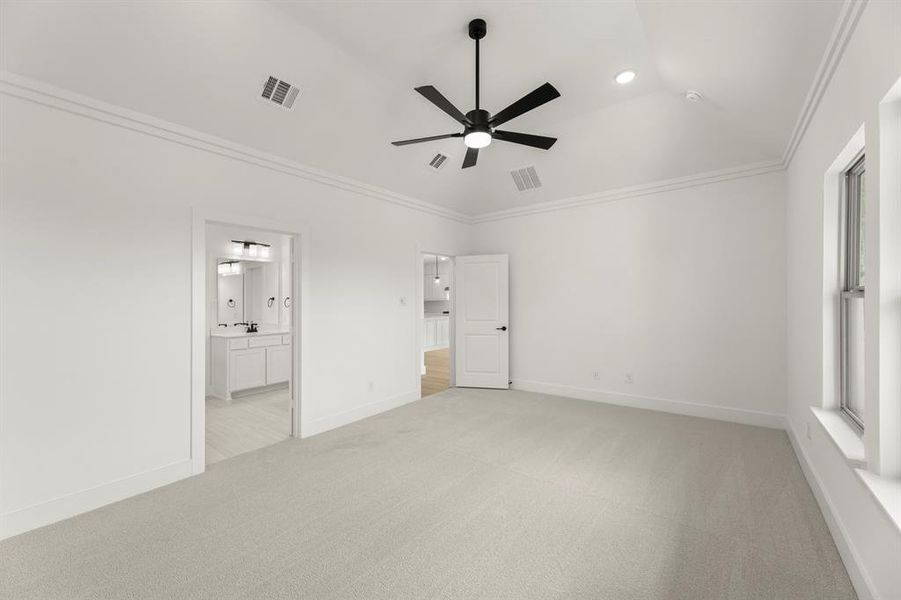 17. 2413 Belmont - Primary (2) 17. 2413 Belmont - Primary (2)