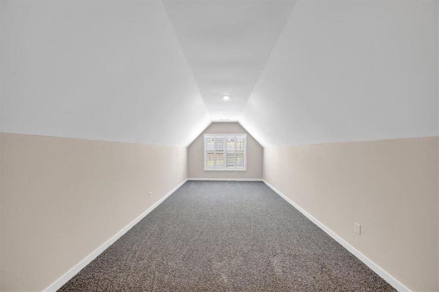 Image 53 of a home in .