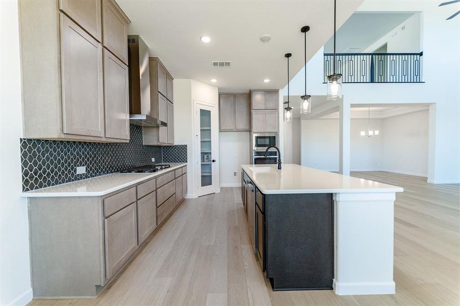 Furnished interior view inside a new home in Green Meadows, Celina (Image 8). Furnished interior view inside a new home in Green Meadows, Celina (Image 8).