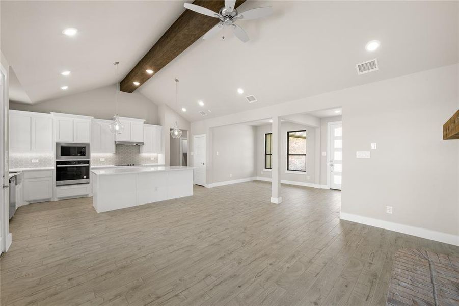 2890 FM No 878- Living Room-2 2890 FM No 878- Living Room-2