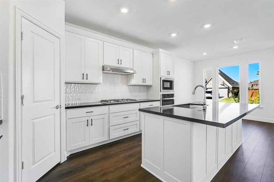 3309 Little Bluestem ~ Ready Now 3309 Little Bluestem ~ Ready Now