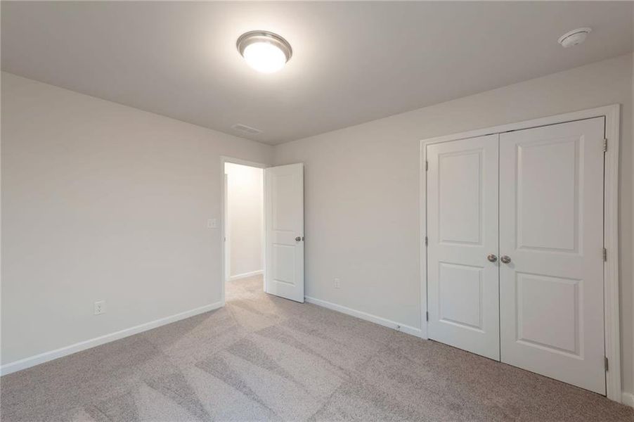 Spacious, unfurnished interior of a new home in , Calhoun (Image 16).