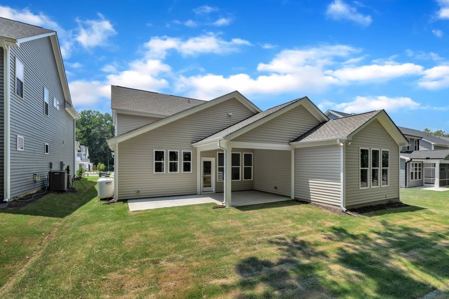 Representative exterior details of a home built from the The Highland by RobuckHomes in Kennebec Crossing, Angier (Image 12). Representative exterior details of a home built from the The Highland by RobuckHomes in Kennebec Crossing, Angier (Image 12).