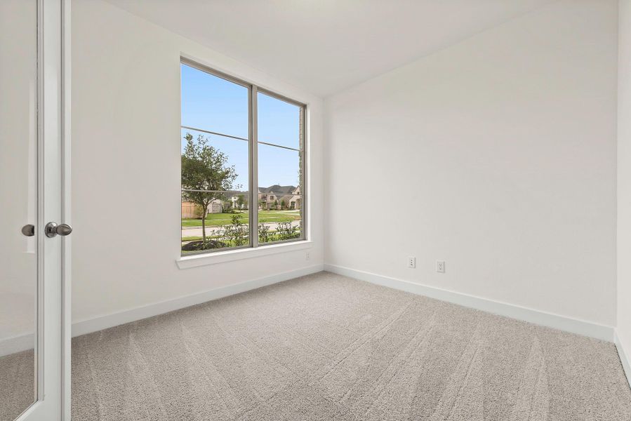 Representative image. Features, specifications, selections and colors may vary.