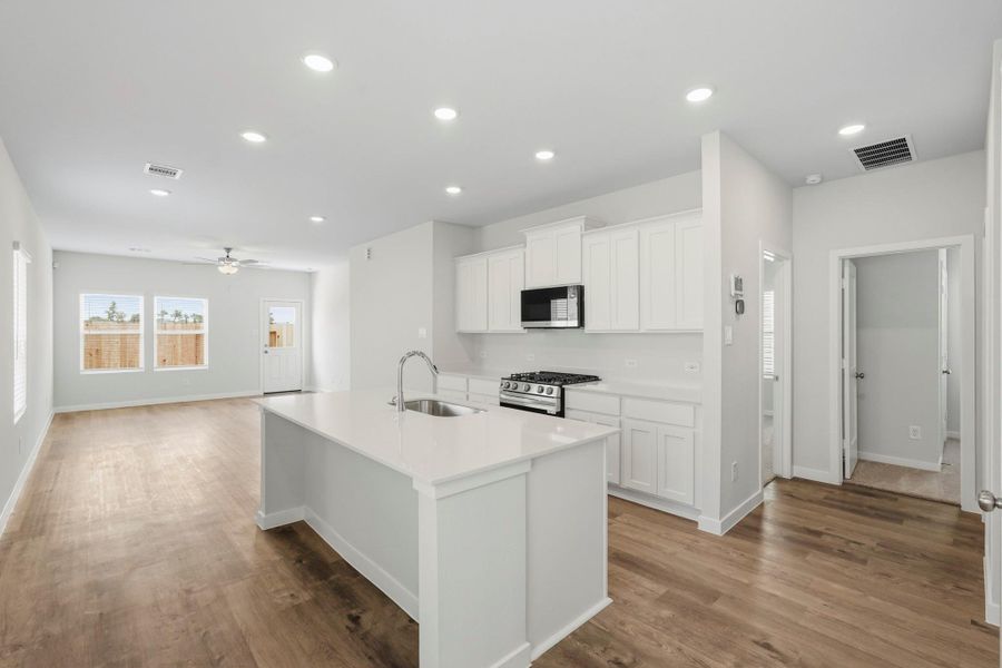 Furnished interior view inside a new home in Northpark South, Porter (Image 8).