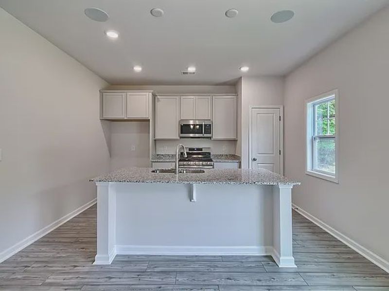 Furnished interior view inside a new home in Emanuel Creek, West Columbia (Image 6).