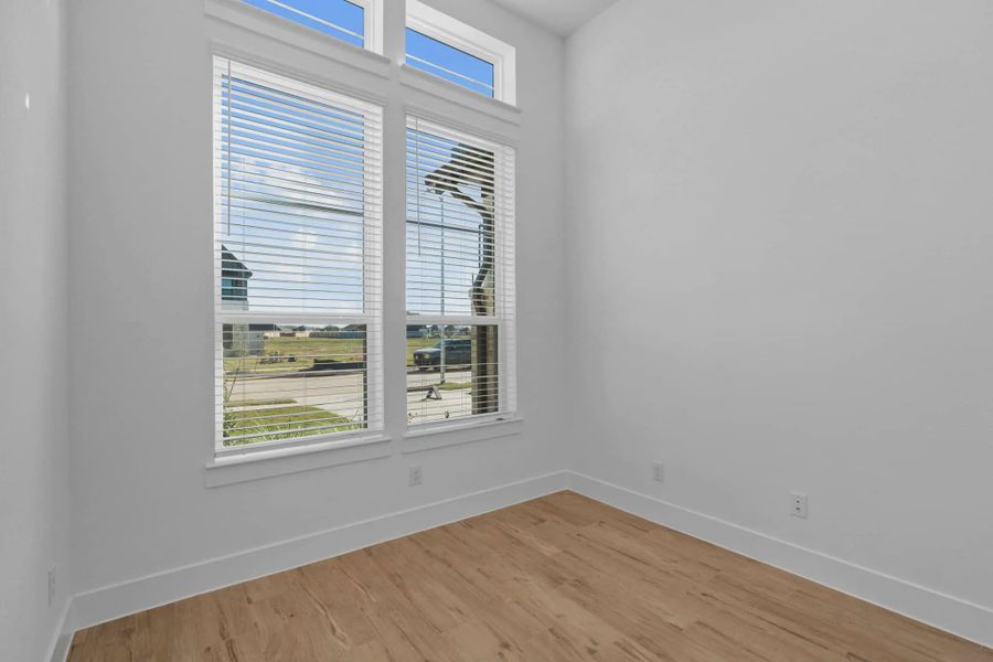 Representative unfurnished interior of a home built from the Brentwood by Chesmar Homes in Fulshear Lakes, Fulshear (Image 22).