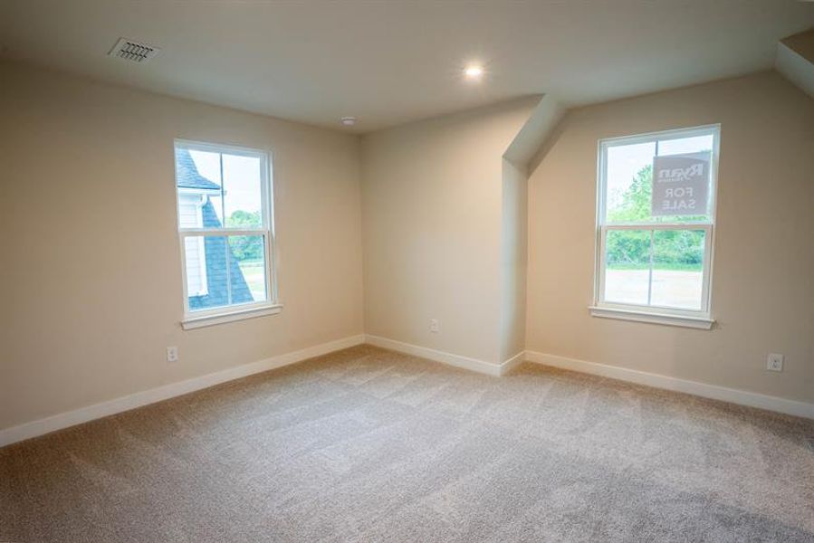 Spacious, unfurnished interior of a new home in Spring Branch Townhomes, Smyrna (Image 10).