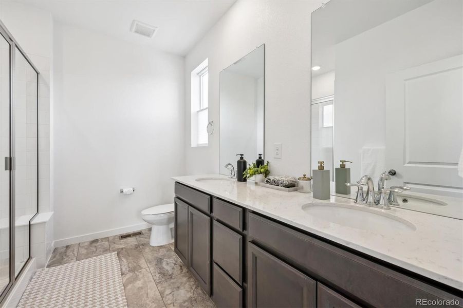 Furnished interior view inside a new home in , Lafayette (Image 19).