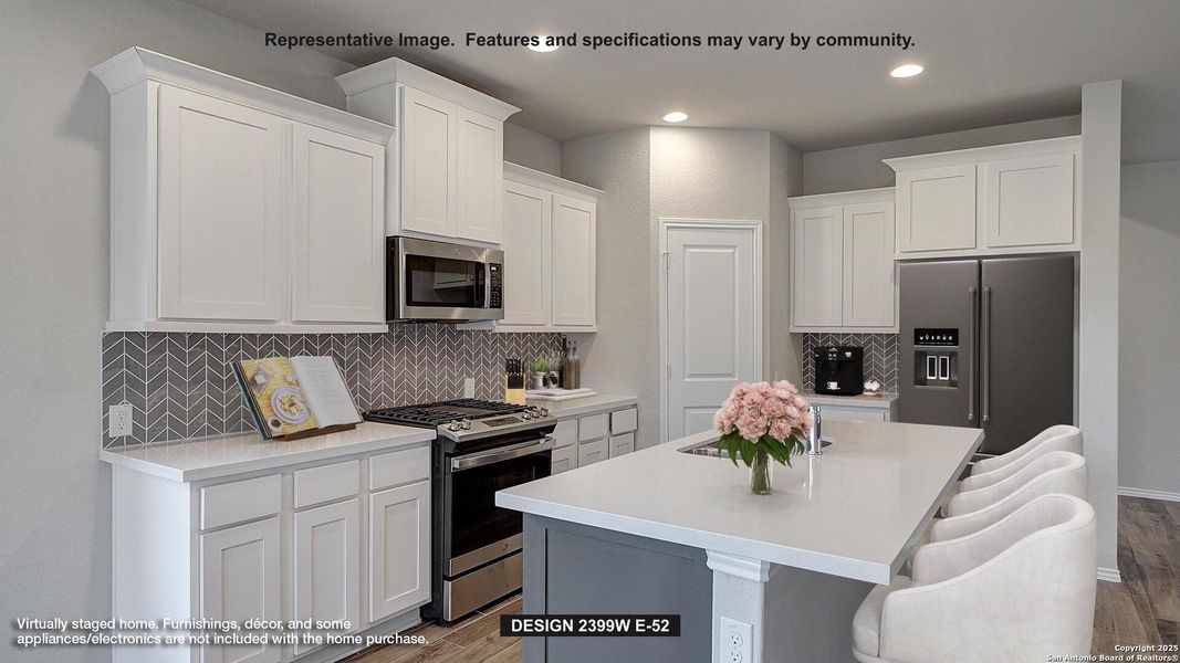 Furnished interior view inside a new home in Veranda 40', San Antonio (Image 4).