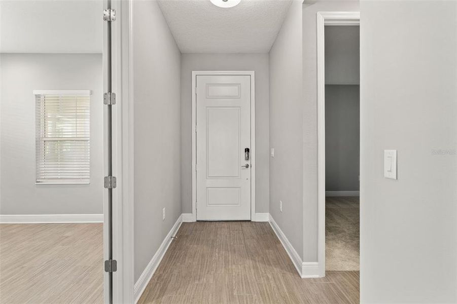 Spacious, unfurnished interior of a new home in Palm Grove, Lakewood Ranch (Image 21). Spacious, unfurnished interior of a new home in Palm Grove, Lakewood Ranch (Image 21).