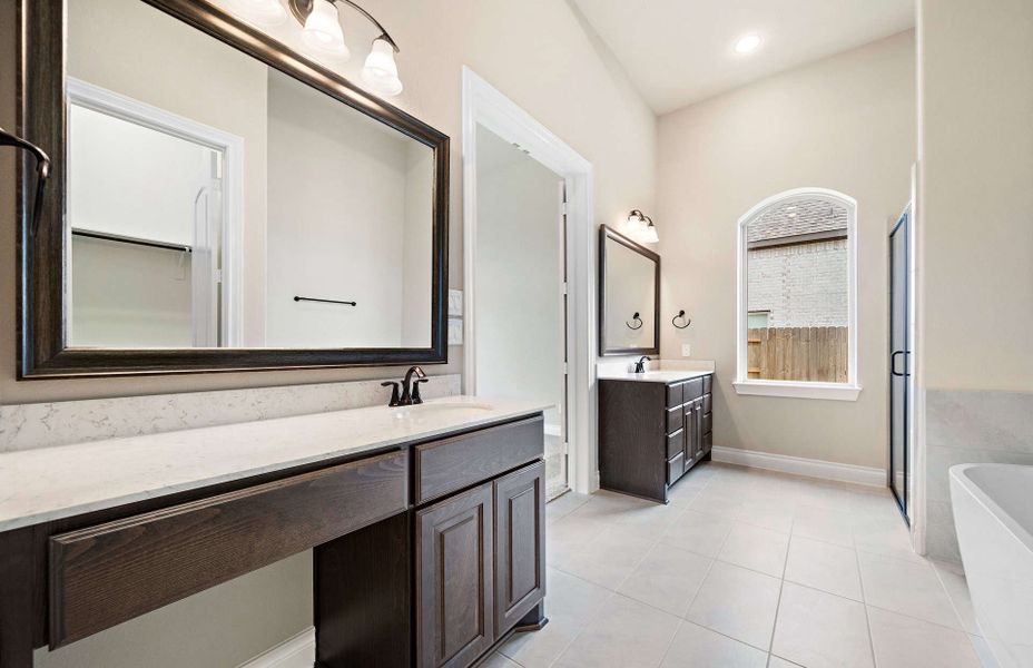 Representative furnished interior of a home built from the 3663AU by Ravenna Homes in Audubon 60′, Magnolia (Image 11).