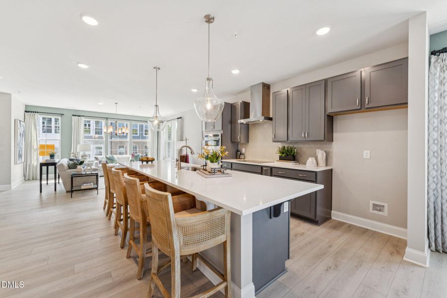Julianne Kitchen 3