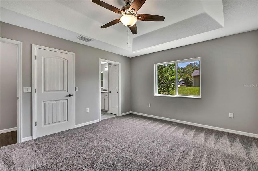 Spacious, unfurnished interior of a new home in , Brooksville (Image 33).