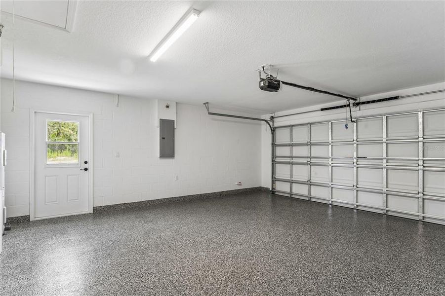 Spacious, unfurnished interior of a new home in , Brooksville (Image 43).