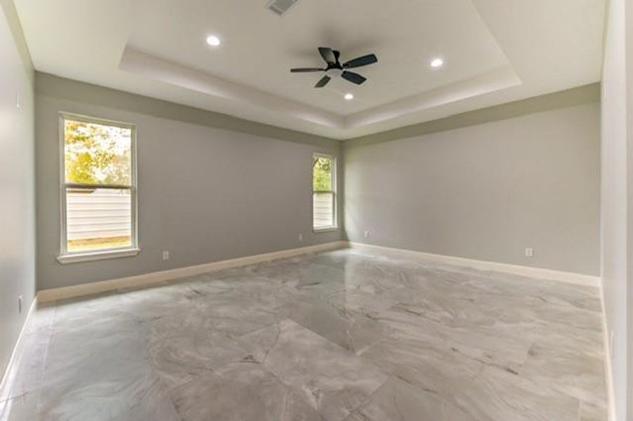 Spacious, unfurnished interior of a new home in , League City (Image 37). Spacious, unfurnished interior of a new home in , League City (Image 37).