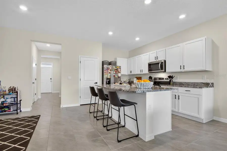 Furnished interior view inside a new home in , Apollo Beach (Image 11).