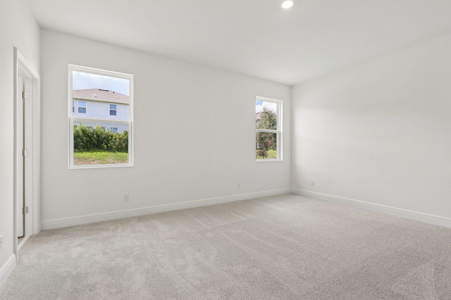 Spacious, unfurnished interior of a new home in Park View at the Hills, Minneola (Image 8). Spacious, unfurnished interior of a new home in Park View at the Hills, Minneola (Image 8).