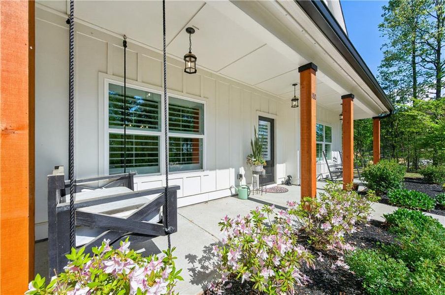 Exterior details and patio area of a home in , Dahlonega (Image 4).