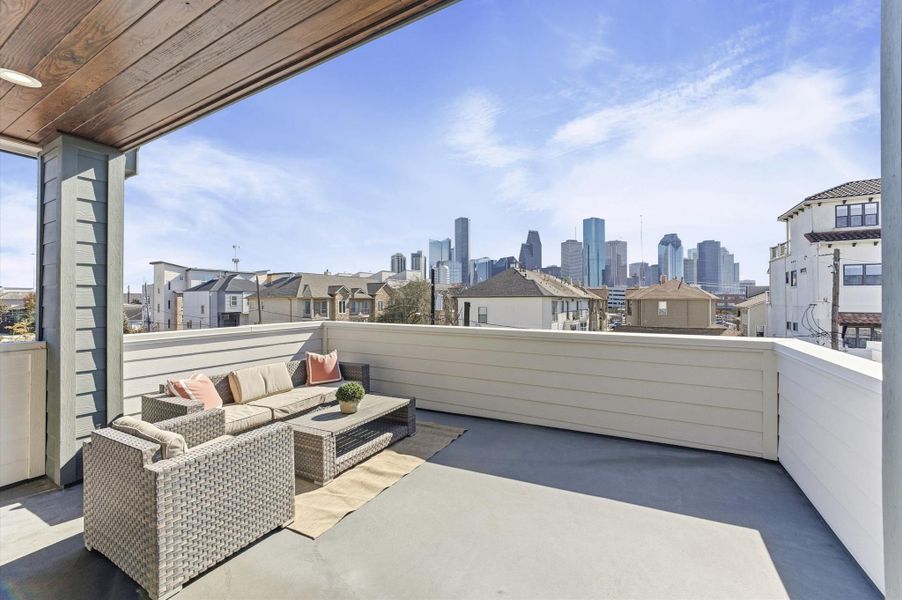 Exterior details and patio area of a home in , Houston (Image 27).