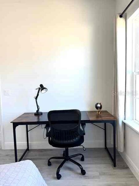 Furnished interior view inside a new home in , Dunnellon (Image 11).