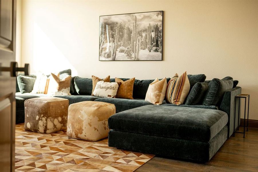 Furnished interior view inside a new home in Santana Ridge, Weatherford (Image 9). Furnished interior view inside a new home in Santana Ridge, Weatherford (Image 9).