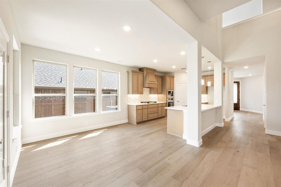 Spacious, unfurnished interior of a new home in Country Lakes Classic 60, Argyle (Image 18).