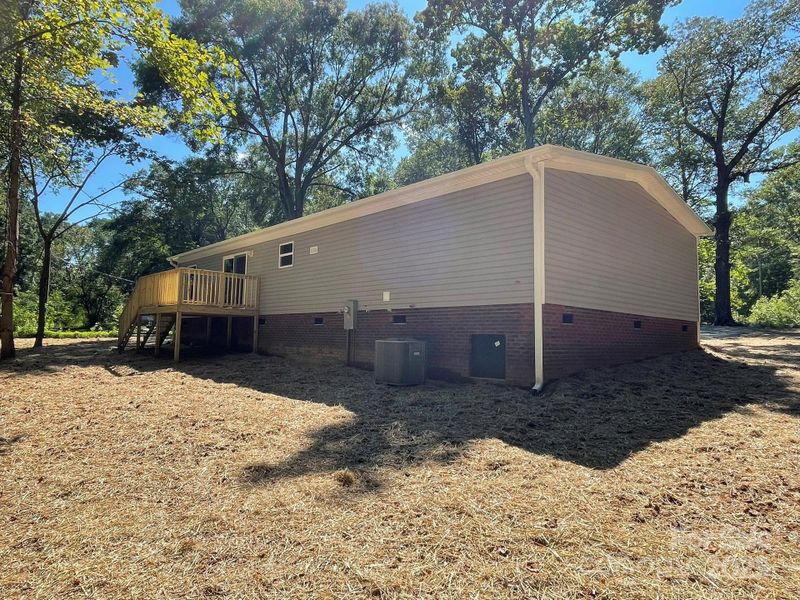 Image 27 of a home in .