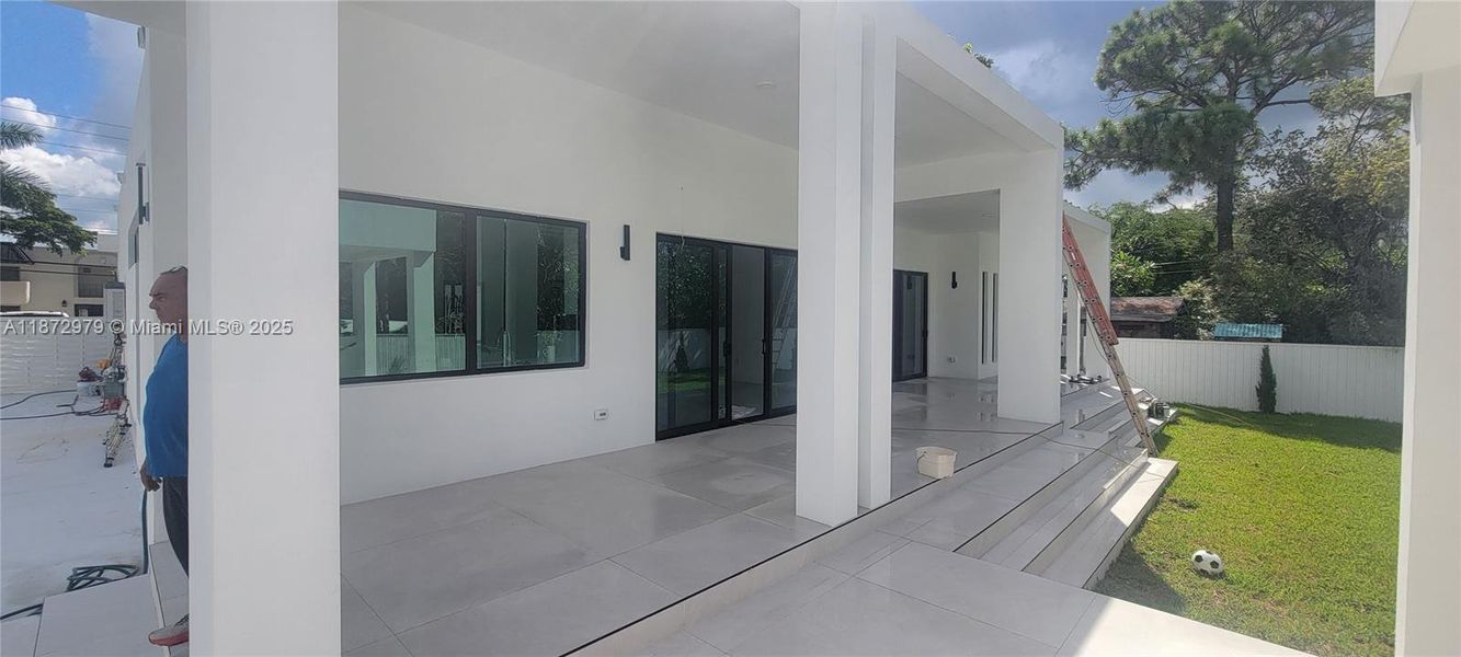 Furnished interior view inside a new home in , Miami Springs (Image 9).