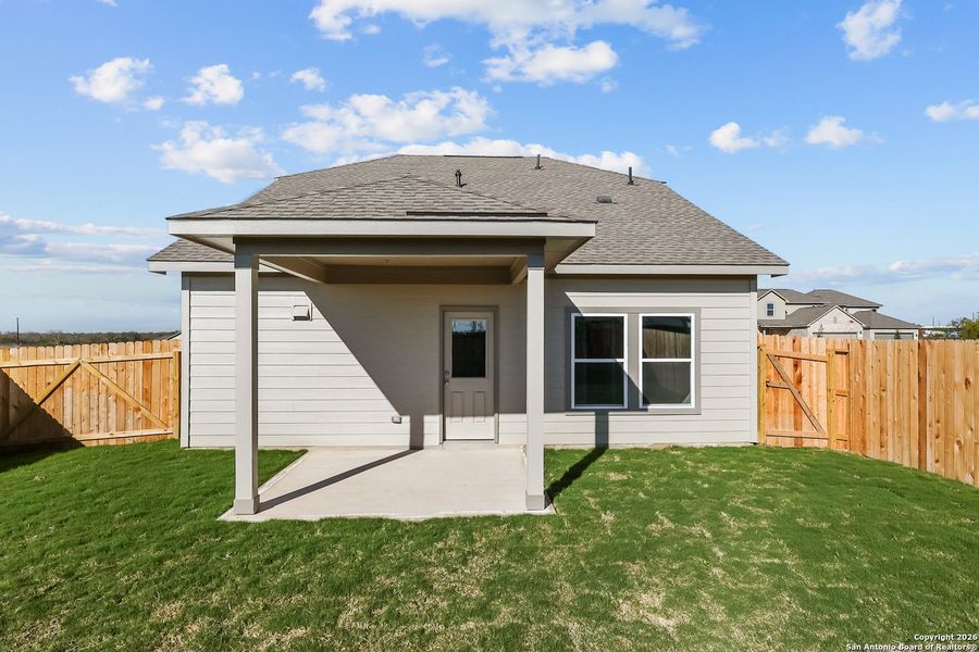 Exterior details and patio area of a home in Garden Grove, Schertz (Image 4).