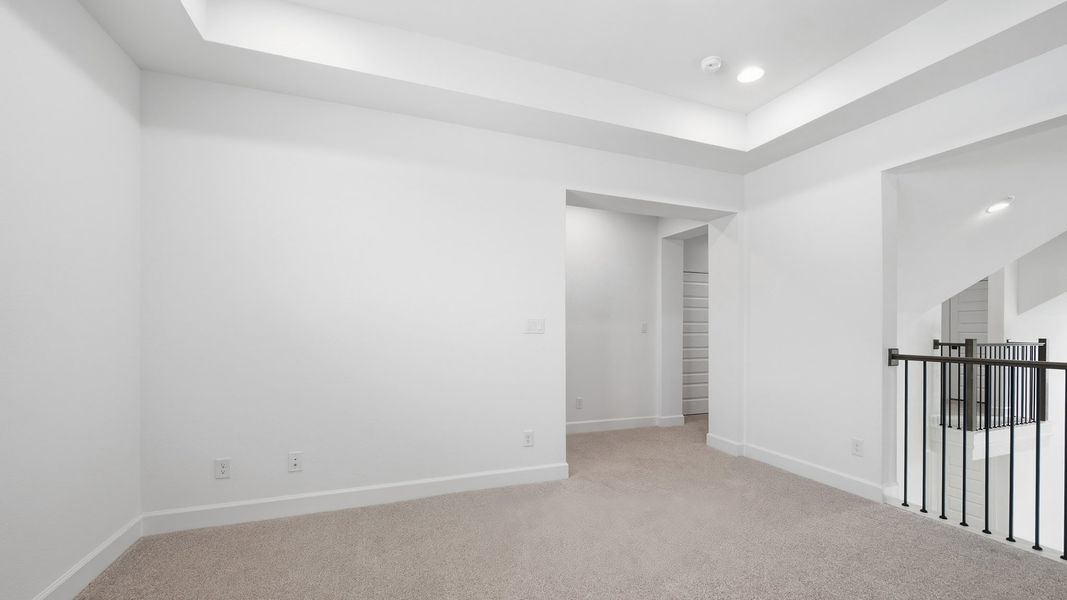 Spacious, unfurnished interior of a new home in Landmark, Denton (Image 24).